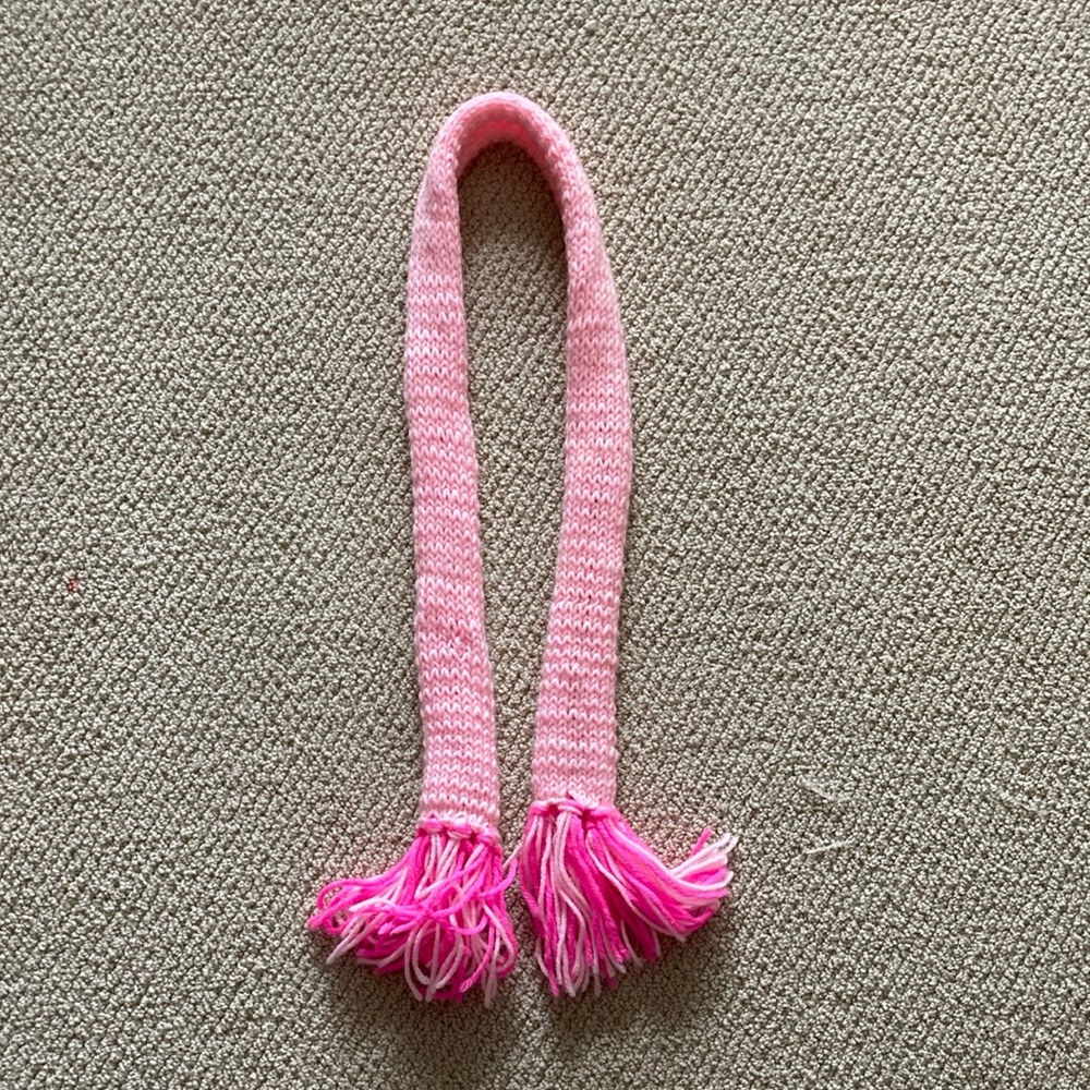 Girls Hand Knit Scarf Pink Tassels Fringe Stretch 7.5” by 52” Winter Gear EUC